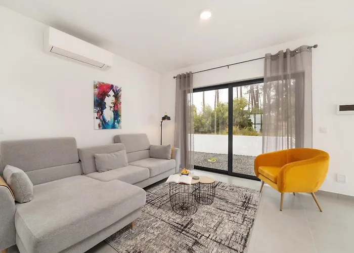 Villa - By Sch Pataias